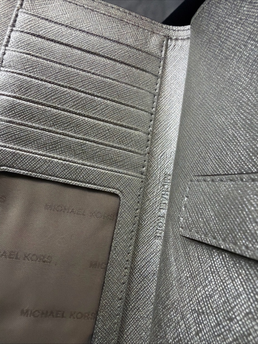 Michael Kors Metallic silver patent leather Croc-Embossed Zip Wallet clutch - Picture 5 of 16